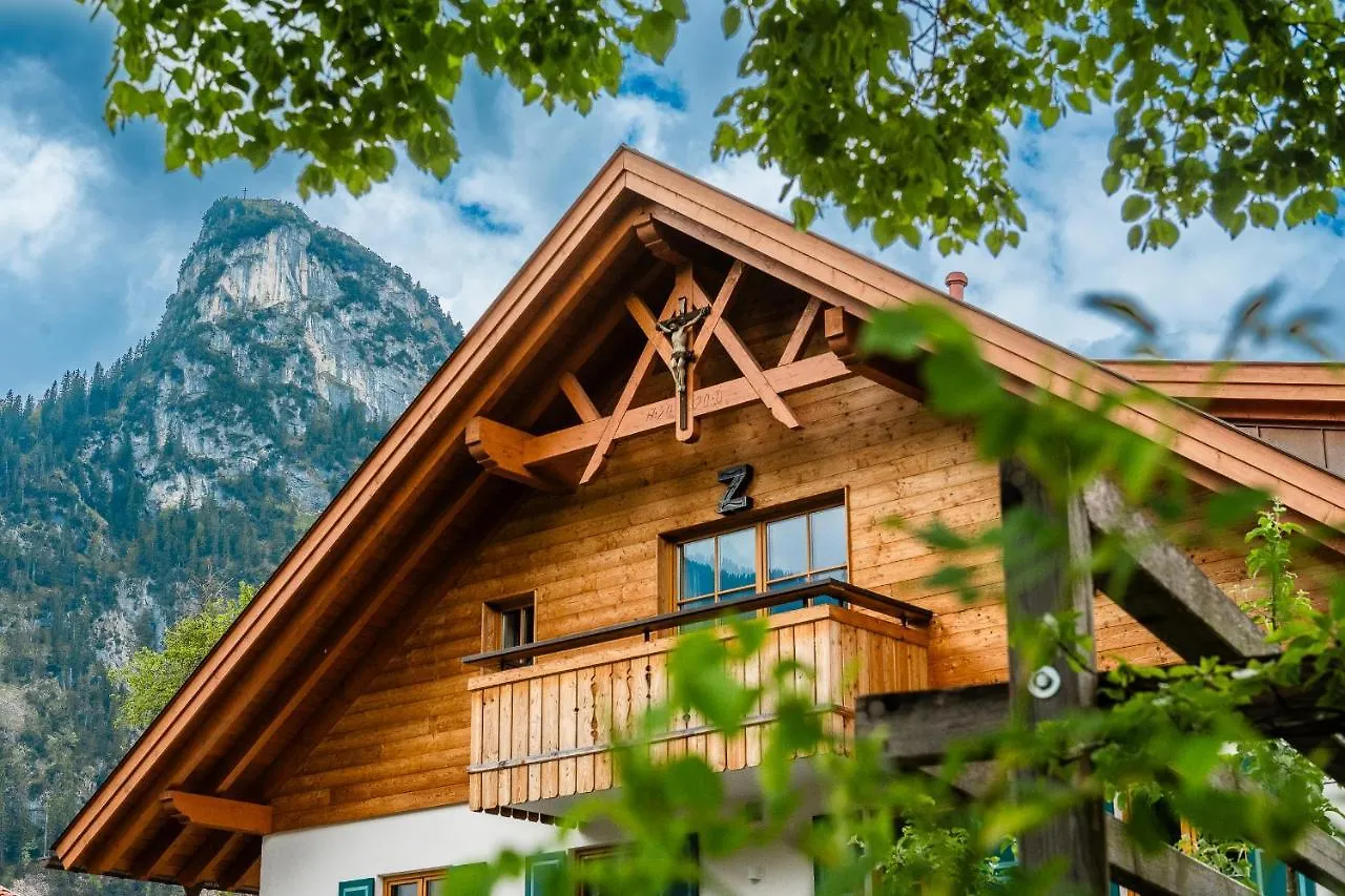 Apartment Ferienwohnungen Zober Am Muehlbach Oberammergau Germany